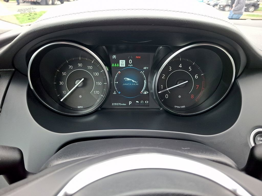 Used 2020 Jaguar E-PACE R-Dynamic SE image 20