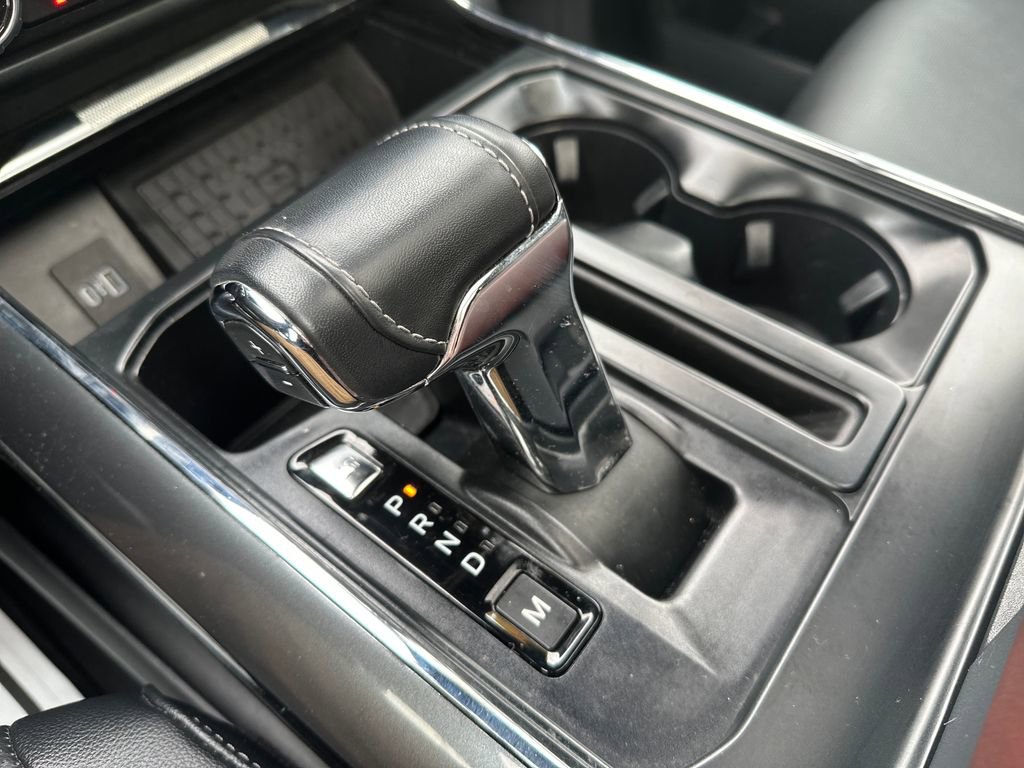 Used 2023 Ford F150 Lariat image 18