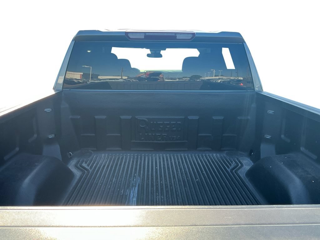 Used 2025 Chevrolet Silverado 1500 LT AWD/4WD image 20