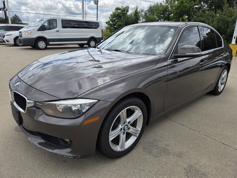 Used 2015 BMW 328i xDrive Sedan AWD/4WD image 7