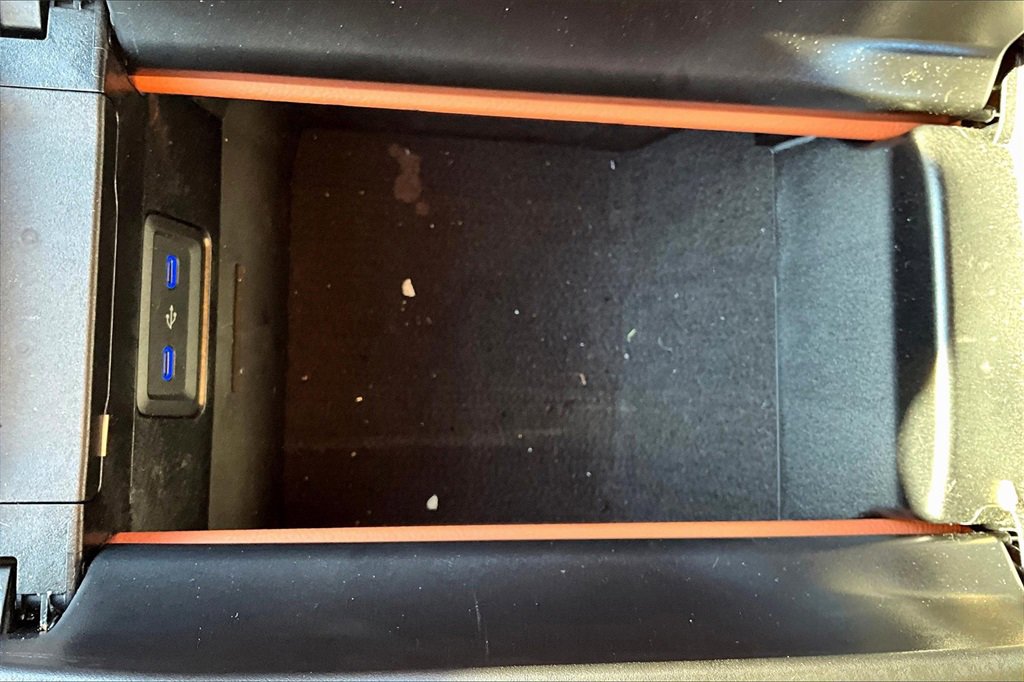 Used 2024 Mercedes-Benz C 300 4MATIC Sedan image 25