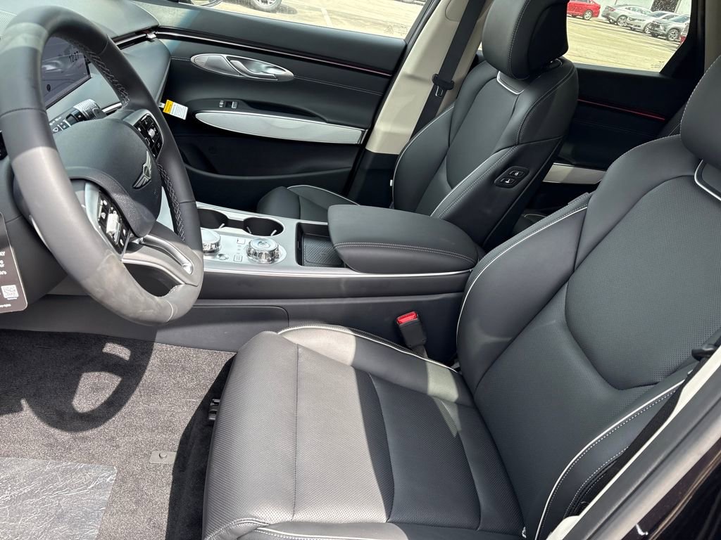 New 2026 Genesis GV70 2.5T Advanced image 9