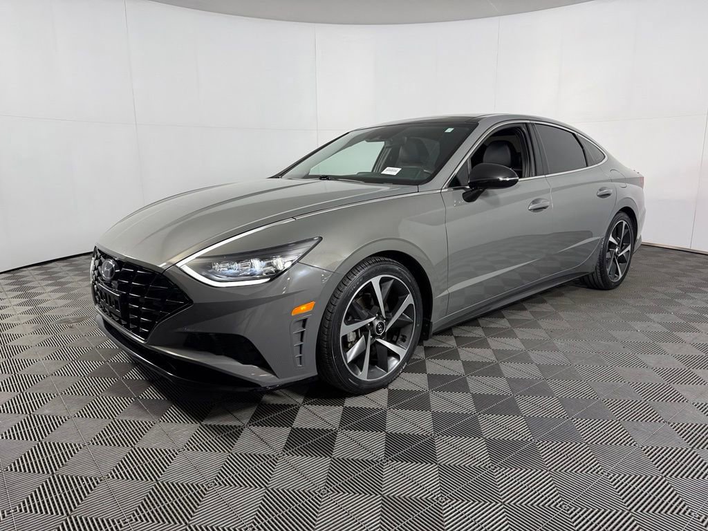 Used 2023 Hyundai Sonata SEL Plus FWD image 4