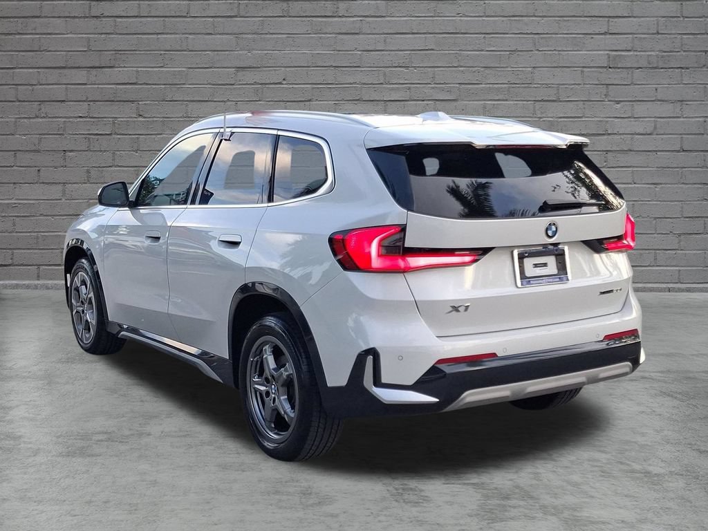 Used 2026 BMW X1 xDrive28i AWD/4WD image 7