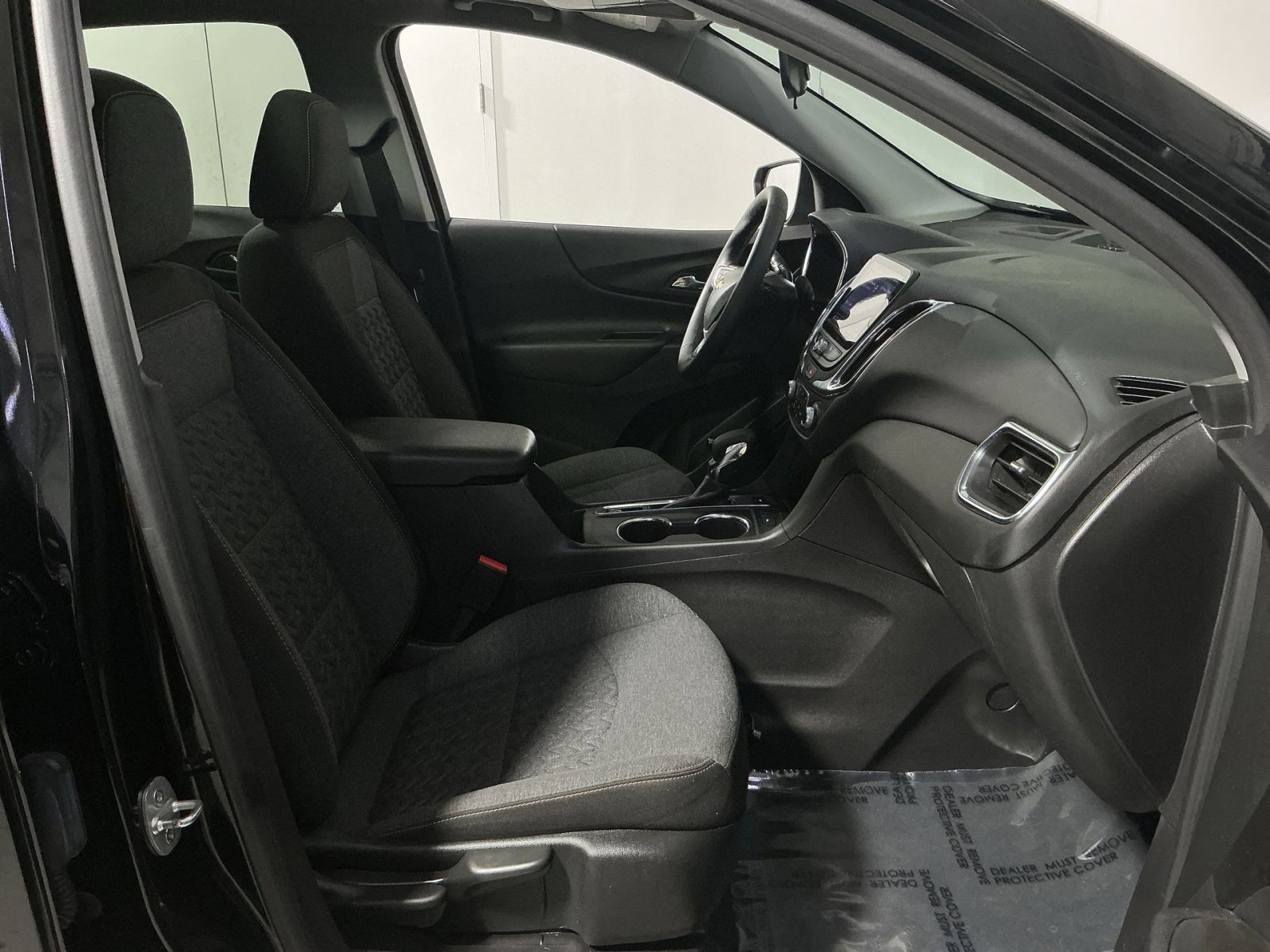 Used 2023 Chevrolet Equinox LT image 34