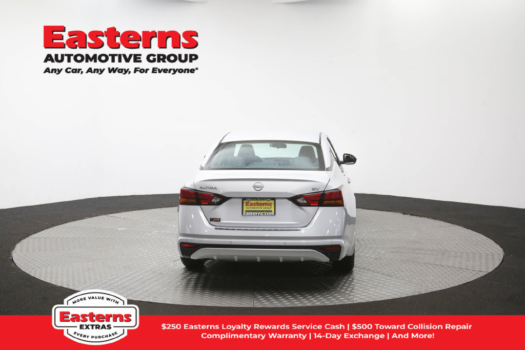 Used 2023 Nissan Altima 2.5 SV FWD image 38