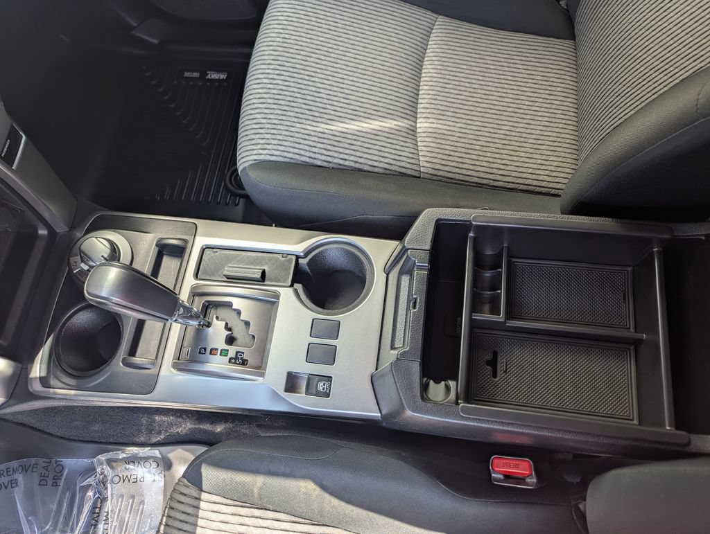 Used 2023 Toyota 4Runner SR5 AWD/4WD image 23