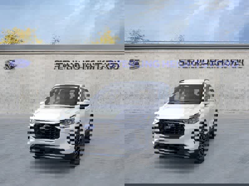 New 2025 Ford Escape SE image 2