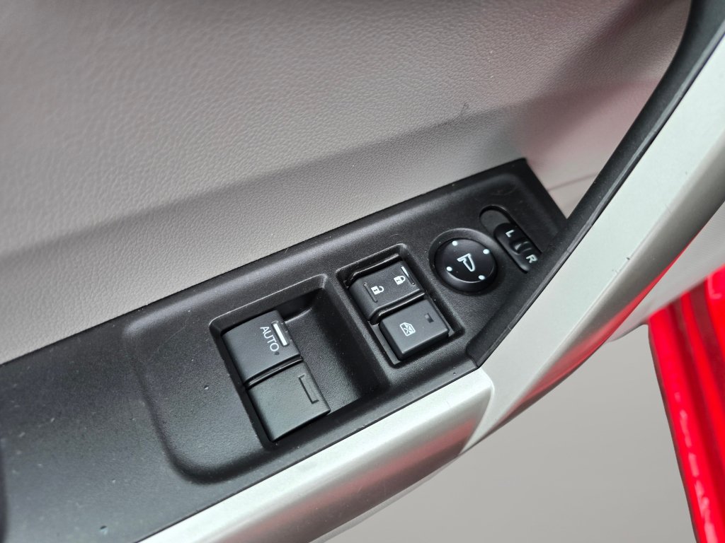 Used 2012 Honda Civic LX image 28