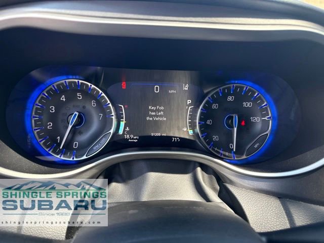 Used 2023 Chrysler Pacifica Touring-L FWD image 50