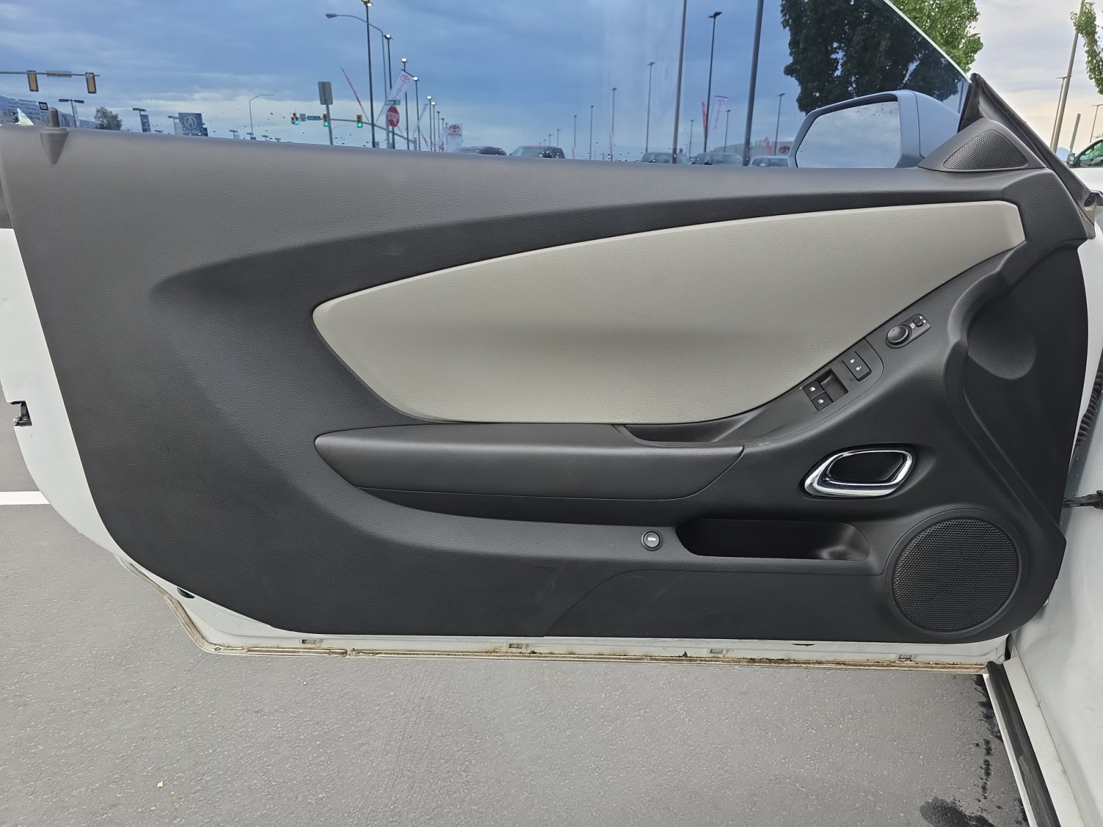 Used 2013 Chevrolet Camaro LS RWD image 9