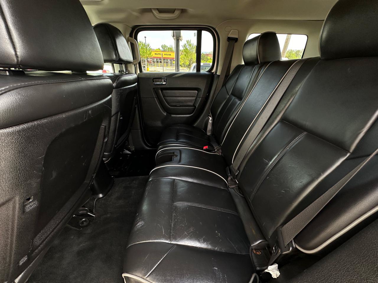 Used 2007 HUMMER H3 AWD/4WD image 9