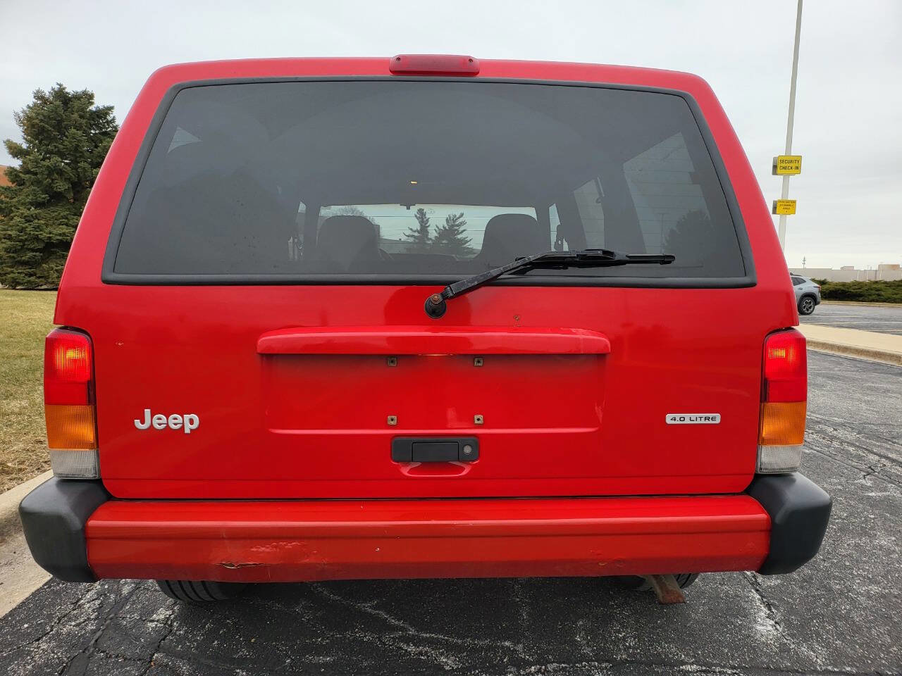Used 2001 Jeep Cherokee Sport AWD/4WD image 4