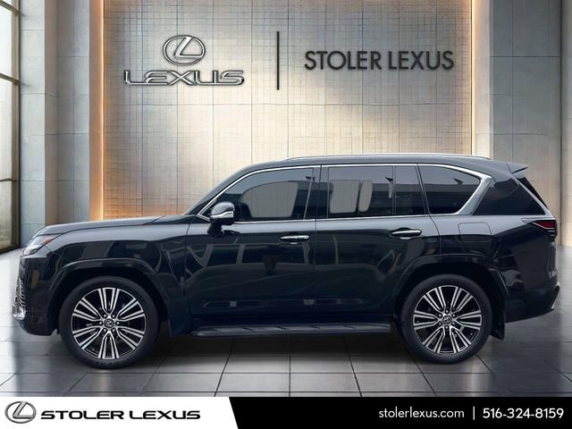 Used 2023 Lexus LX 600 4WD w/ Accessory Package (Z1) image 4