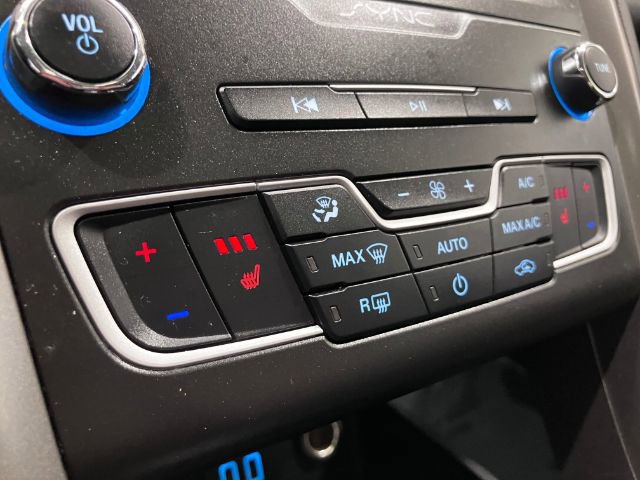 Used 2020 Ford Fusion SEL image 46