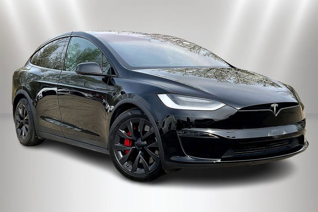 Used 2023 Tesla Model X Plaid image 3