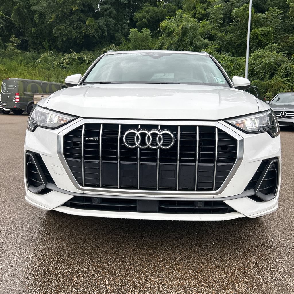 Used 2021 Audi Q3 2.0T Premium w/ Convenience Package AWD/4WD image 8