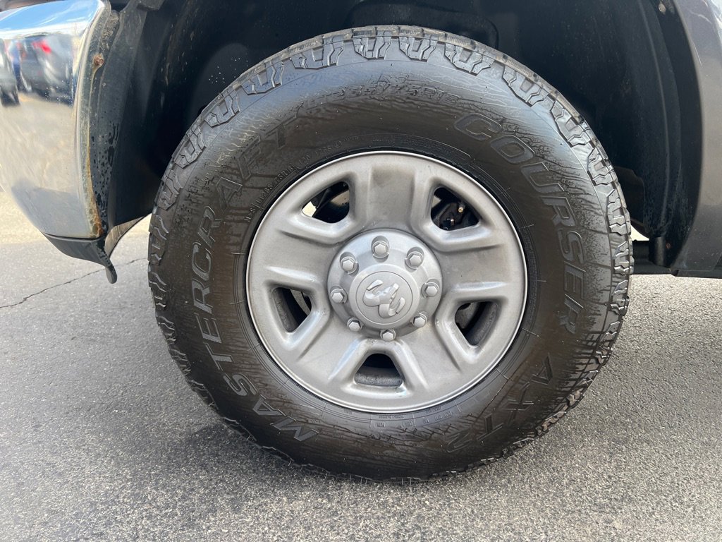 Used 2014 RAM 2500 Tradesman w/ Chrome Appearance Group image 29