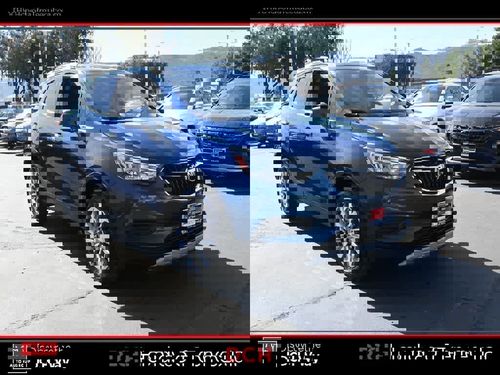 Used 2020 Buick Encore Preferred w/ Safety Package image 3