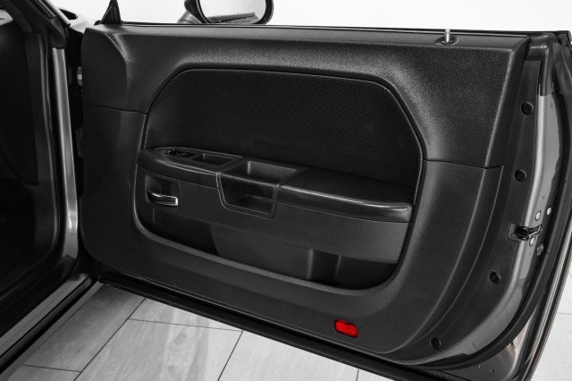 Used 2013 Dodge Challenger R/T Plus image 36
