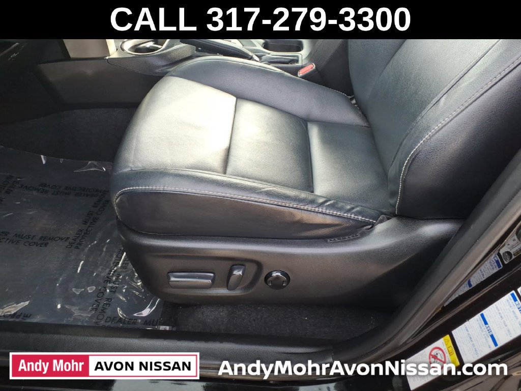 Used 2017 Toyota RAV4 Limited w/ Advanced Technology Package AWD/4WD image 20