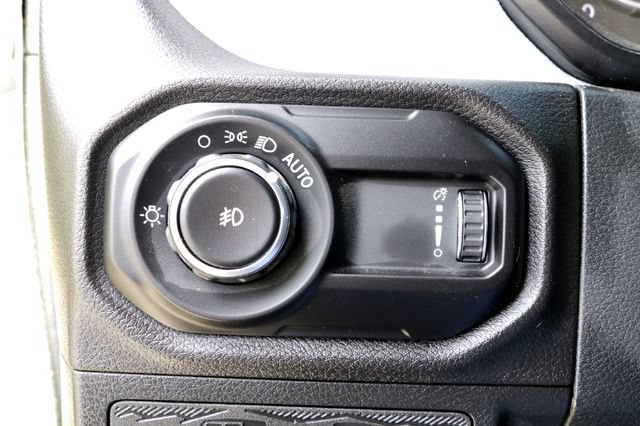 Used 2025 Jeep Wrangler Unlimited Sport AWD/4WD image 21
