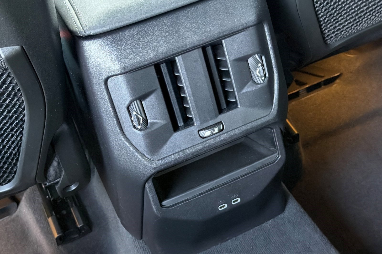 Used 2025 BMW X3 xDrive30i w/ Convenience Package image 16