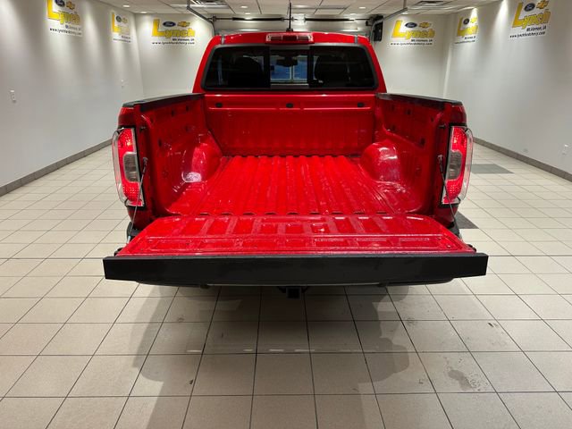 Used 2016 GMC Canyon SLE w/ SLE Convenience Package image 16
