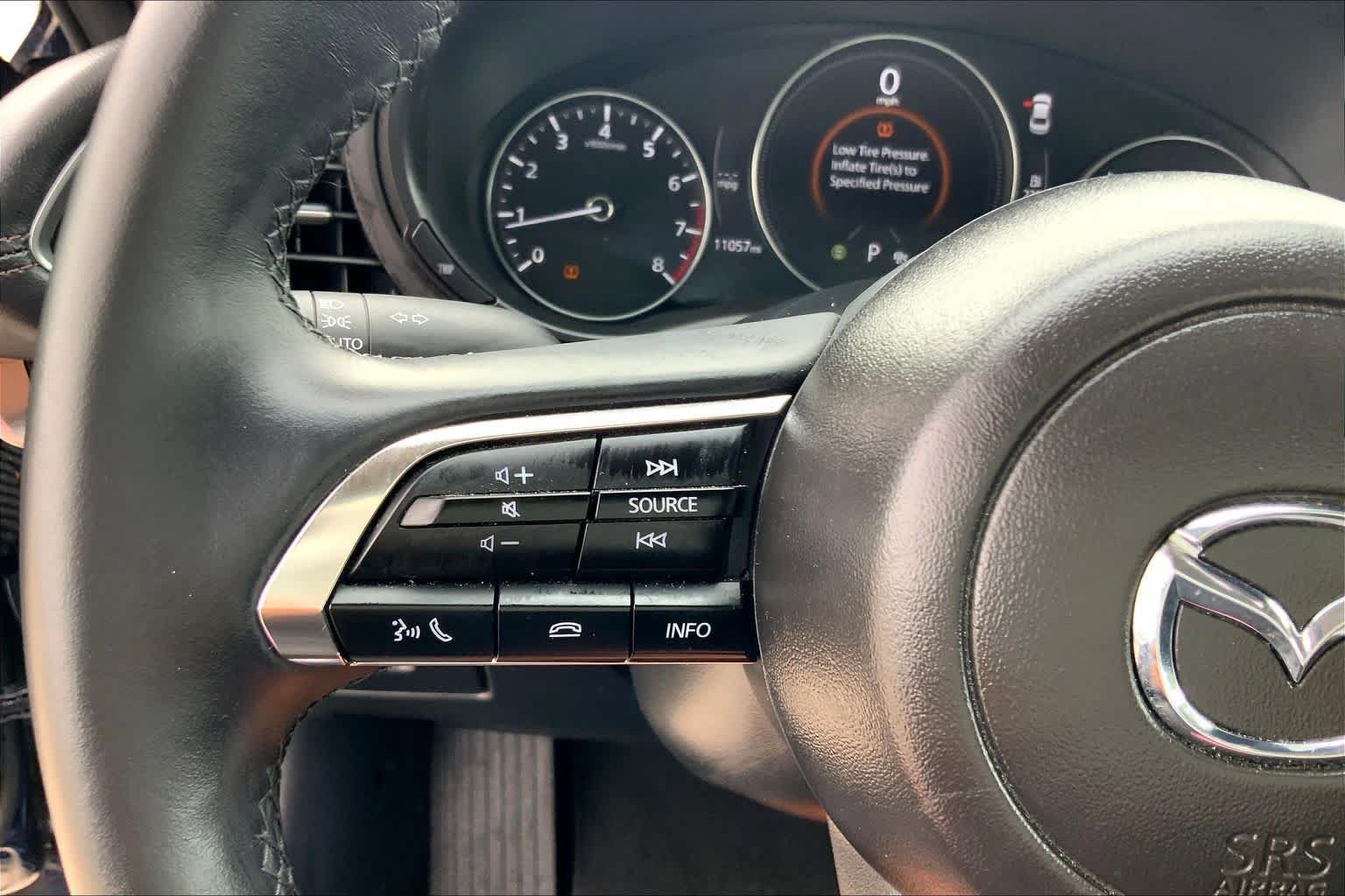 Certified 2025 MAZDA MAZDA3 s FWD image 25