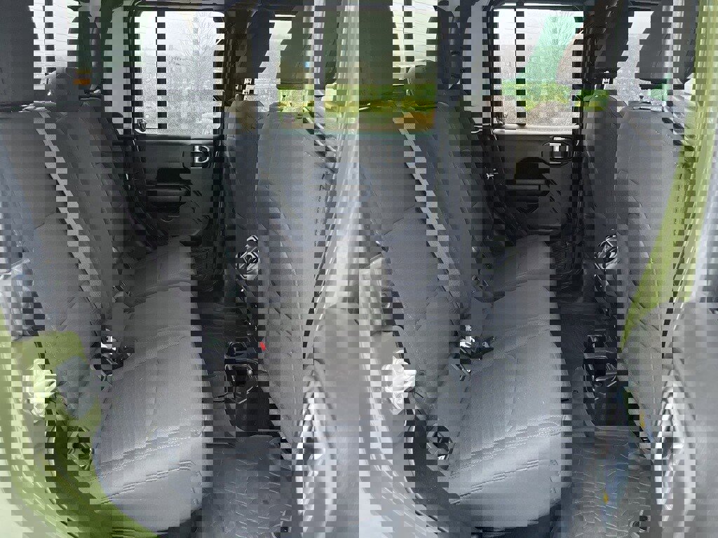 Used 2023 Jeep Gladiator Willys image 22