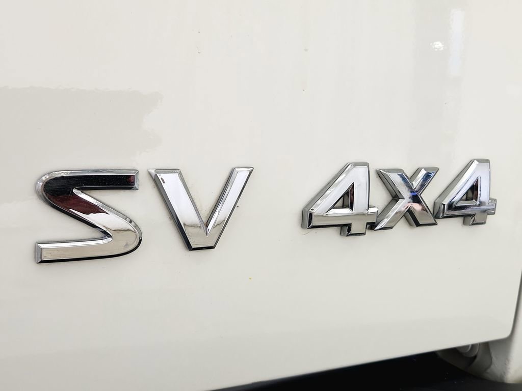 Used 2018 Nissan Frontier SV AWD/4WD image 29