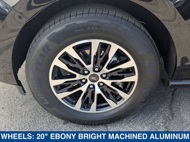 Certified 2025 Ford Expedition Platinum AWD/4WD image 9