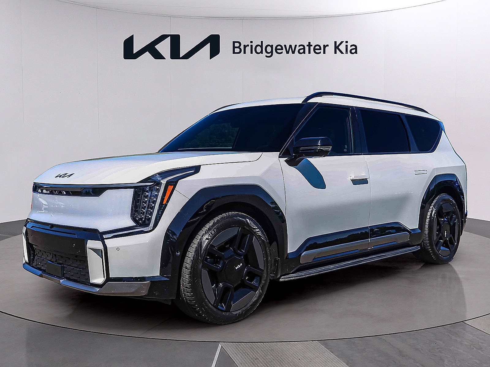 Certified 2024 Kia EV9 GT-Line AWD/4WD image 3