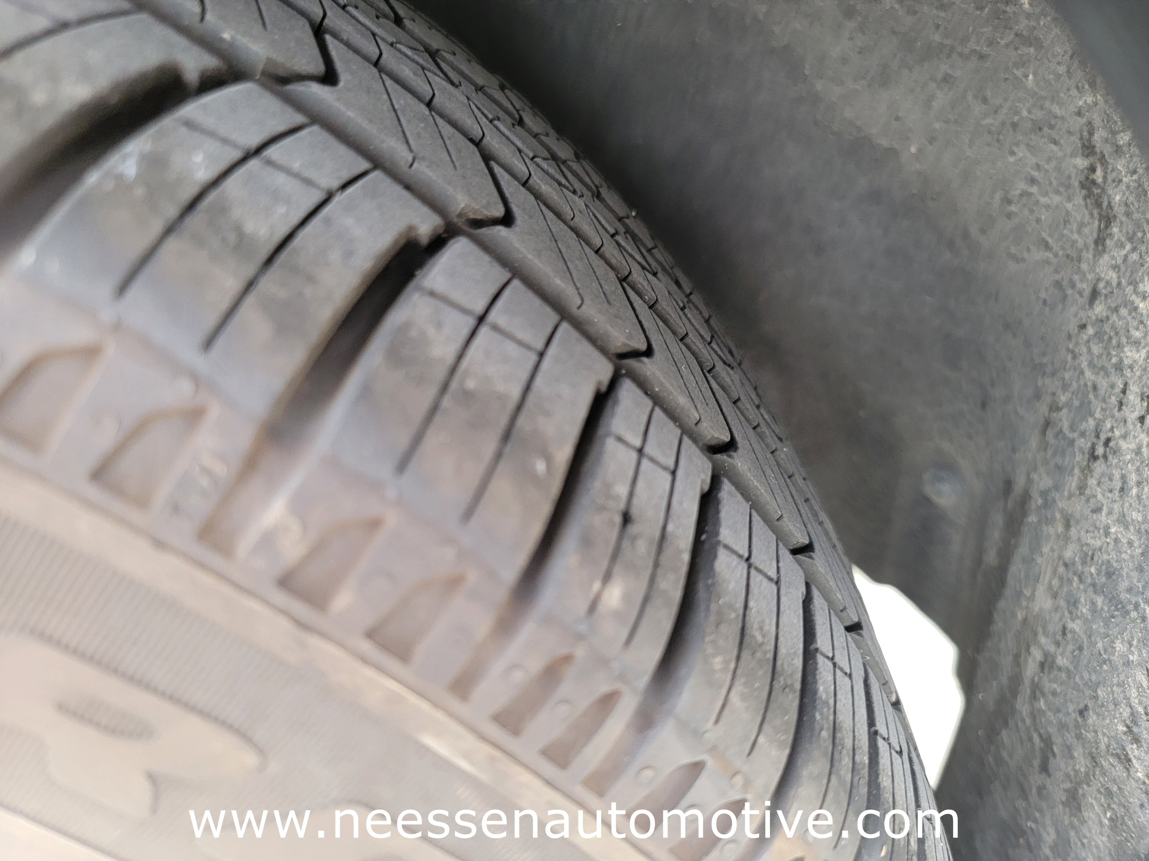 Used 2020 Nissan Murano Platinum w/ Cargo Package image 34