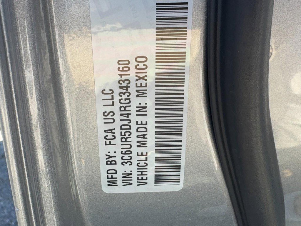 Used 2024 RAM 2500 Big Horn w/ Bed Utility Group image 25