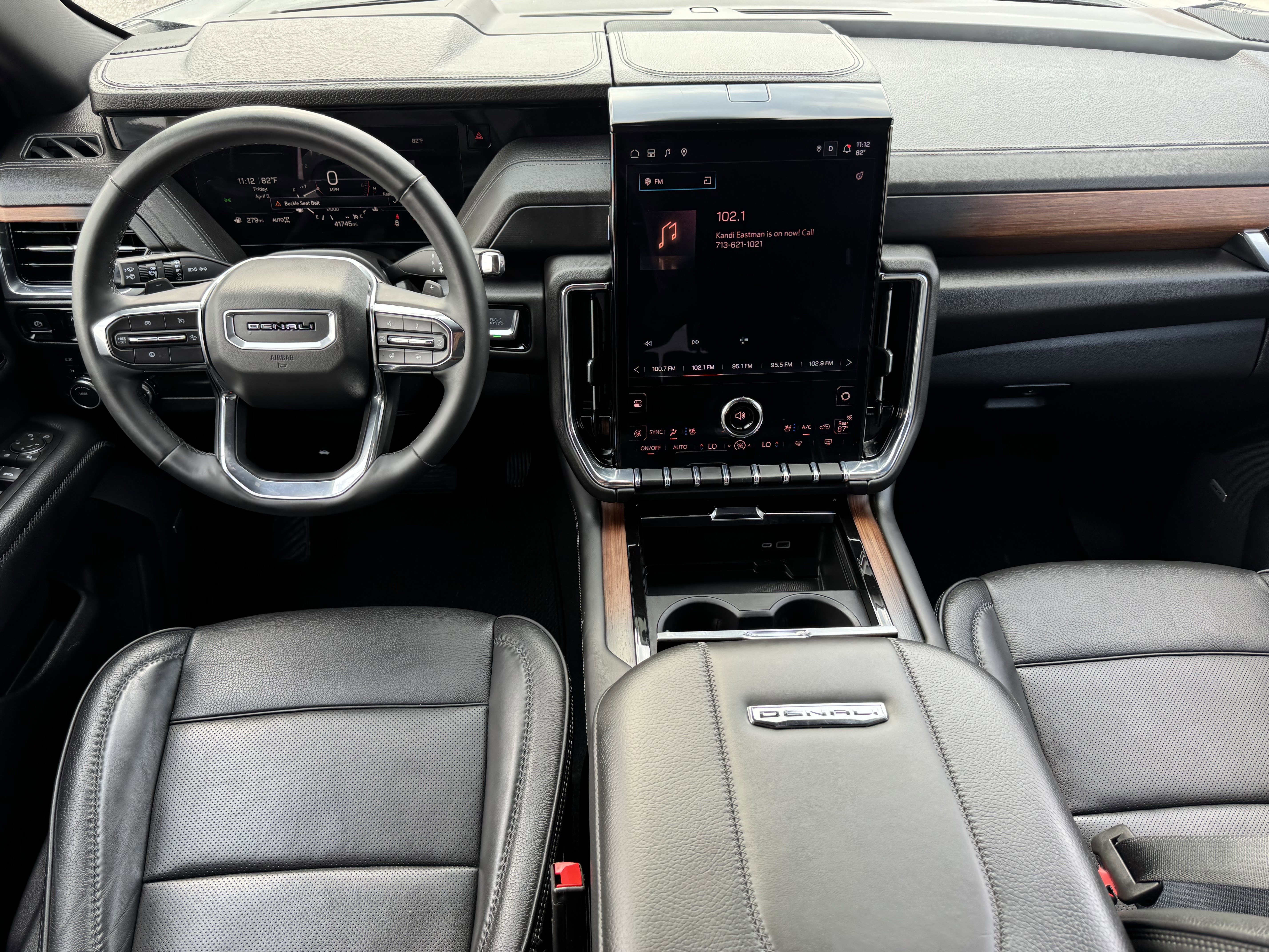 Used 2025 GMC Yukon Denali image 14