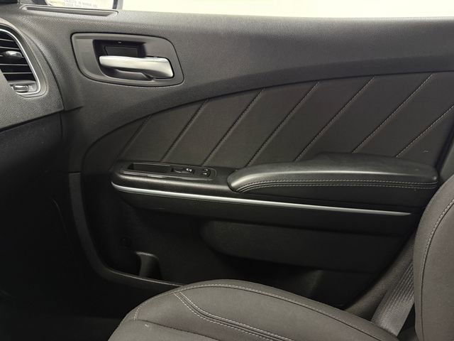 Used 2023 Dodge Charger SXT RWD image 23