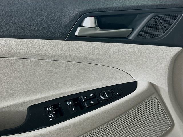 Used 2018 Hyundai Tucson SE AWD/4WD image 19
