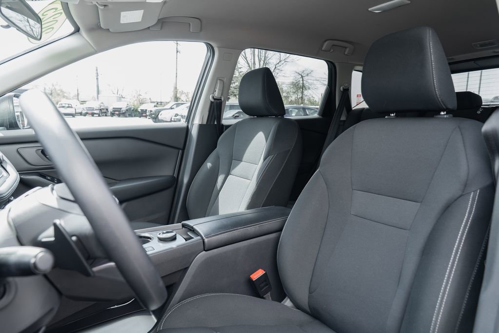 Certified 2025 Nissan Rogue S image 20