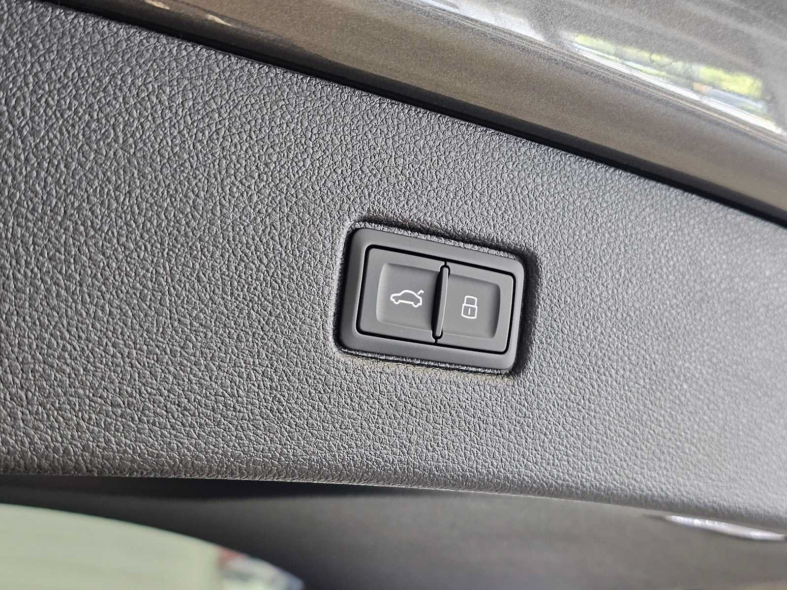 New 2026 Audi Q7 2.0T Premium AWD/4WD image 17