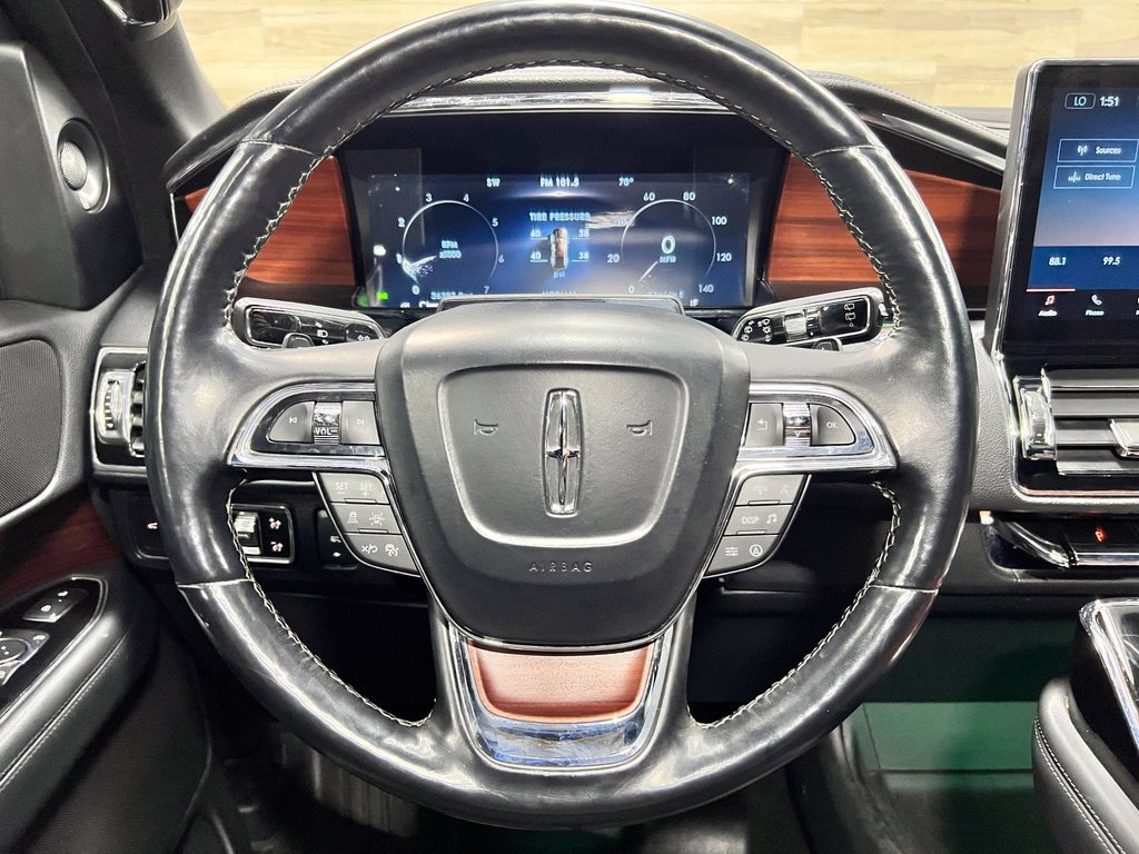 Used 2024 Lincoln Navigator L 4WD image 29