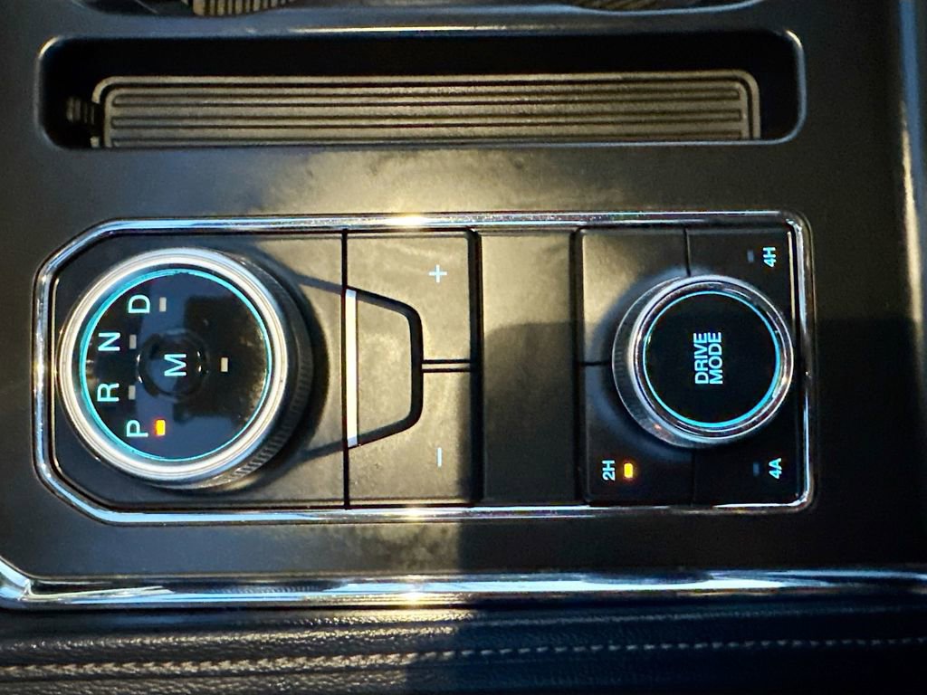 Used 2024 Ford Expedition Max XLT image 21