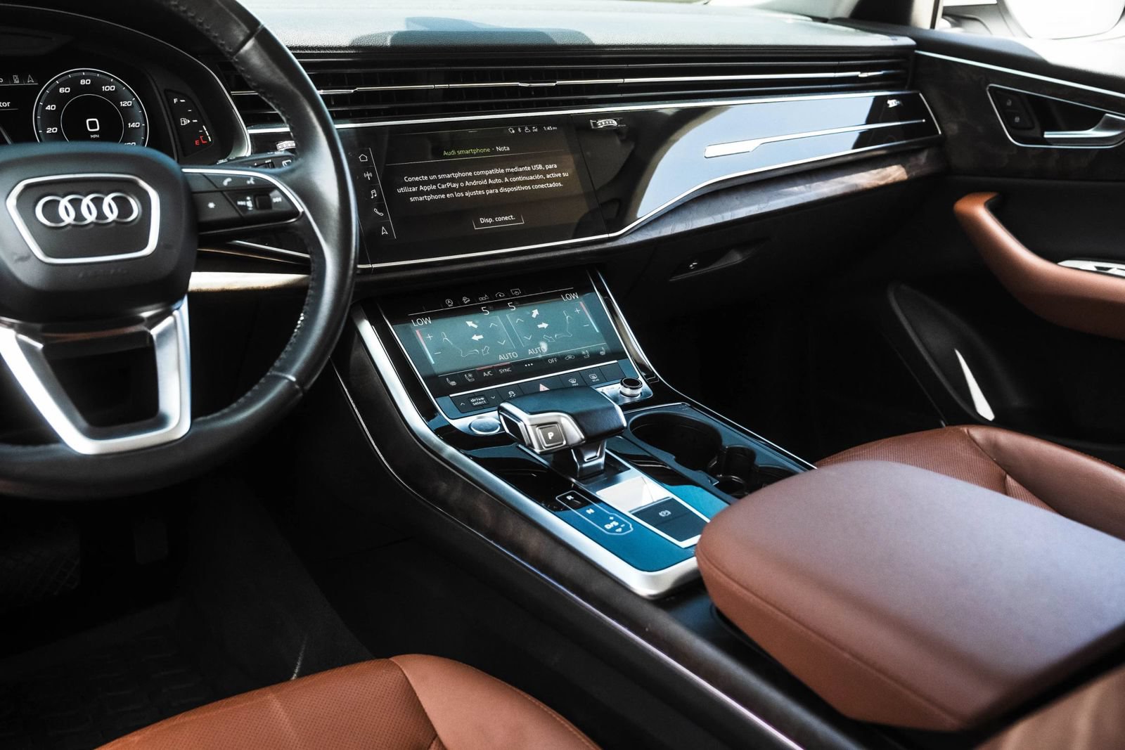 Used 2020 Audi Q8 Premium Plus AWD/4WD image 20
