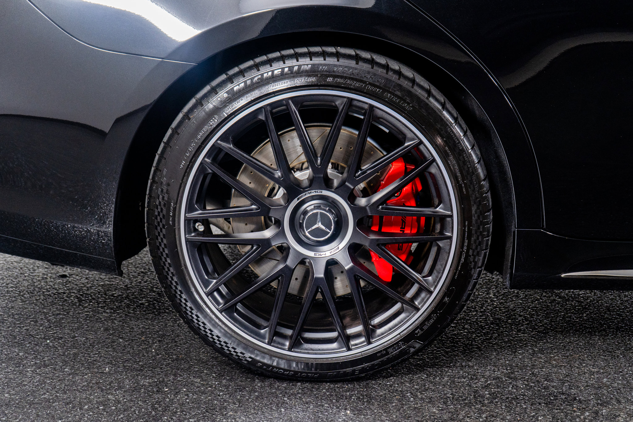 Used 2025 Mercedes-Benz S 63 AMG S w/ AMG Night Package image 9