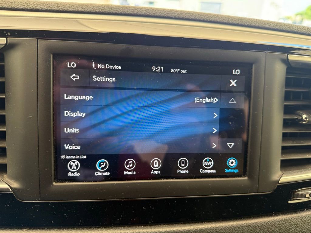 Used 2020 Chrysler Pacifica Touring w/ S Appearance Package image 29