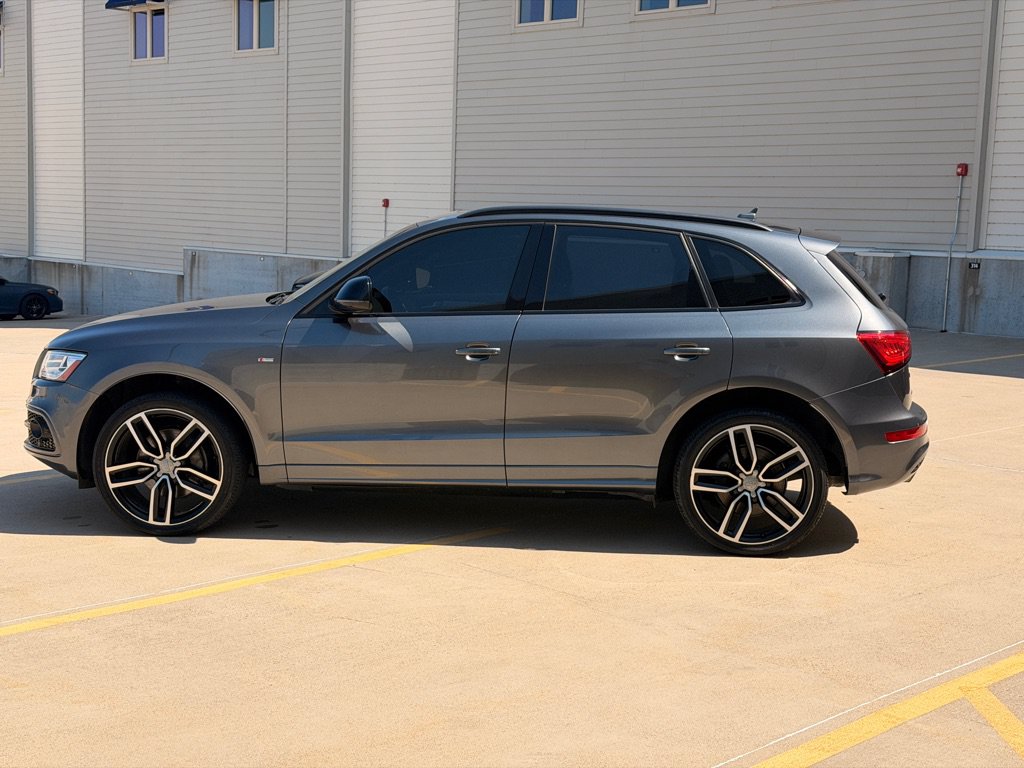 Used 2016 Audi Q5 3.0T Premium Plus w/ Technology Package AWD/4WD image 6