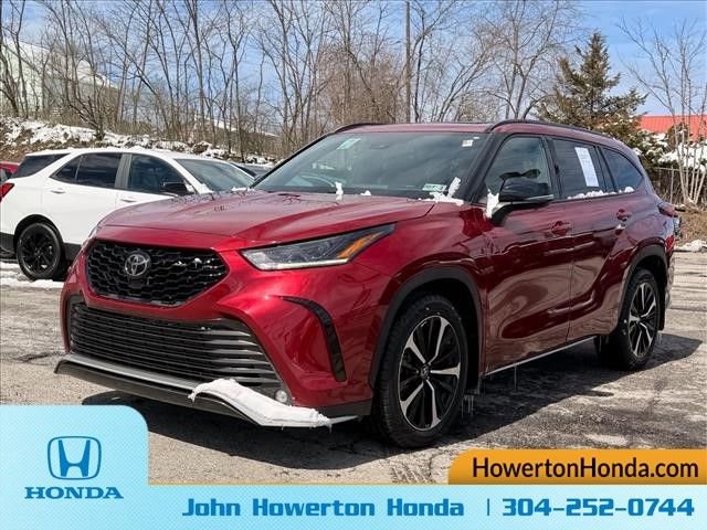Used 2022 Toyota Highlander XSE image 9