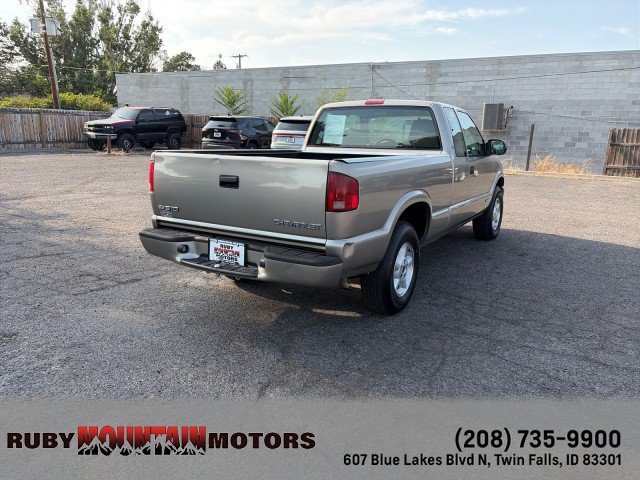 Used 2003 Chevrolet S10 Pickup LS w/ Convenience Package AWD/4WD image 7