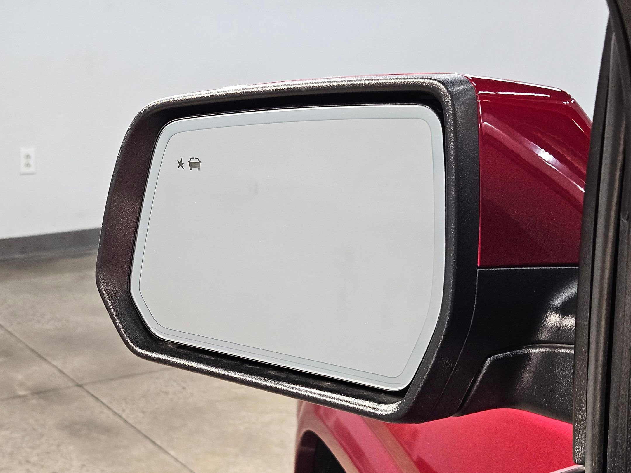 Used 2022 GMC Acadia Denali image 23