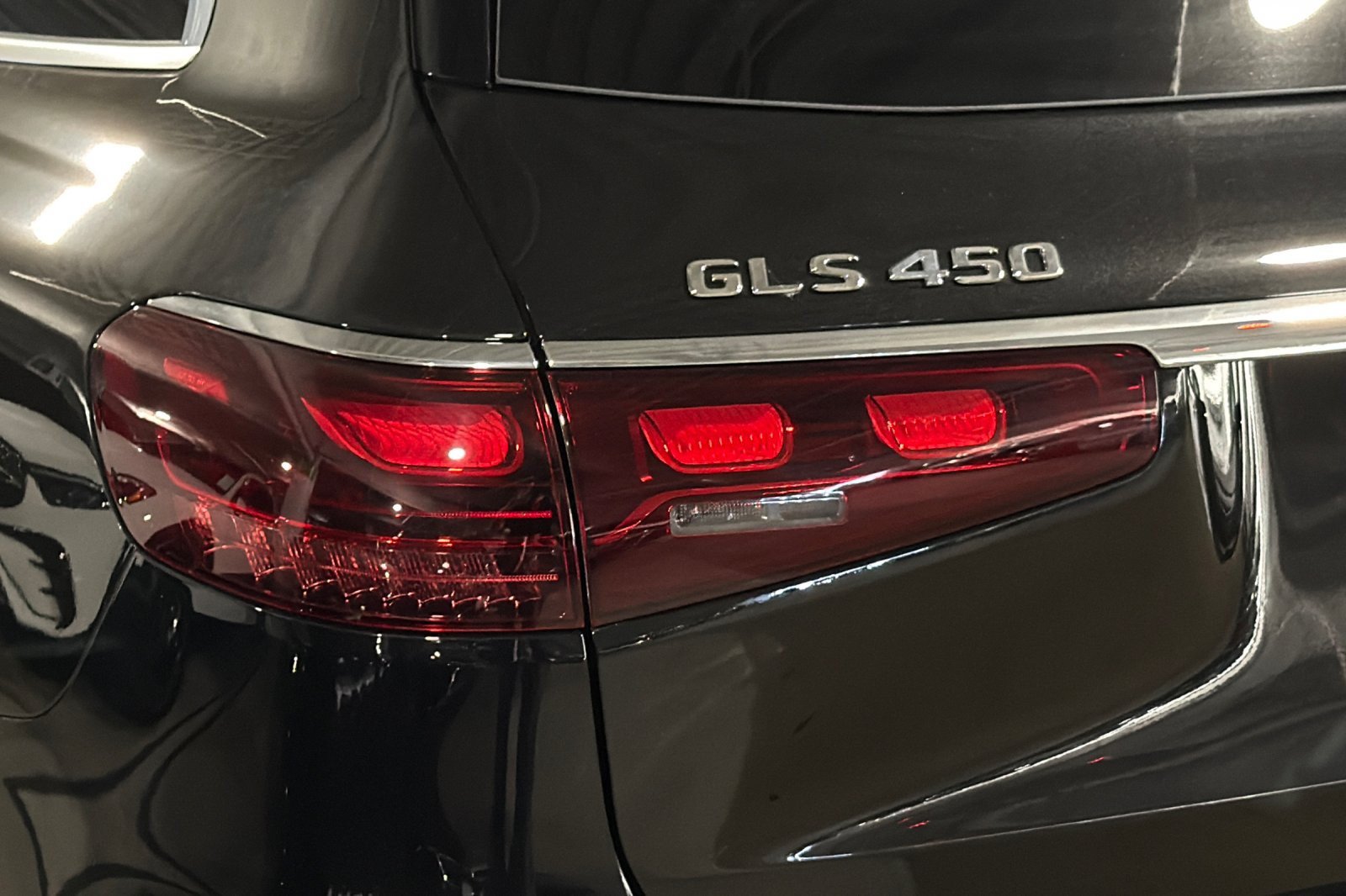 New 2026 Mercedes-Benz GLS 450 4MATIC image 28